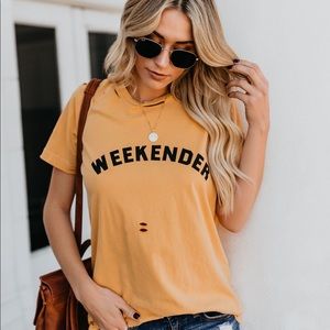 Brand new with tags! Weekender tee by Vici